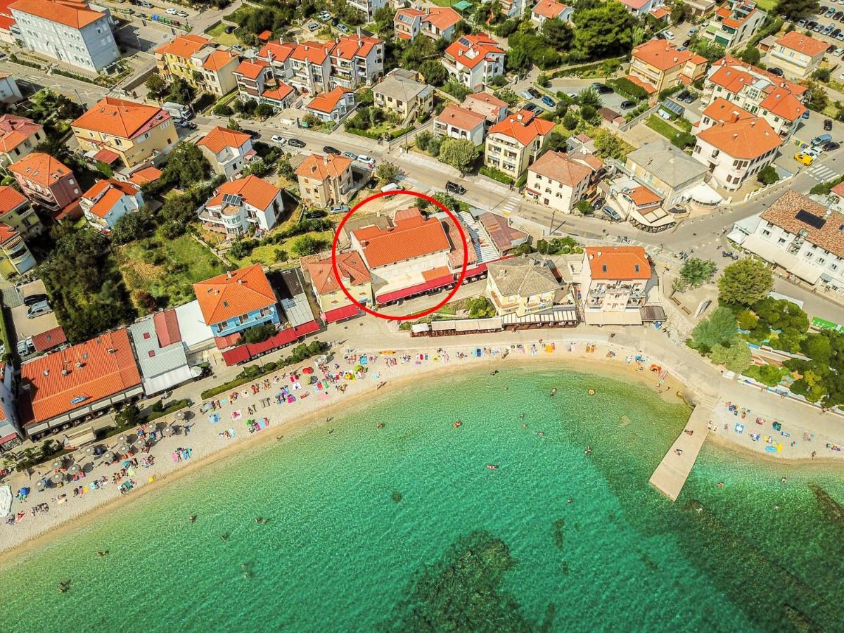 Apartment Bojan With Terrace And Sea View Башка Екстер'єр фото
