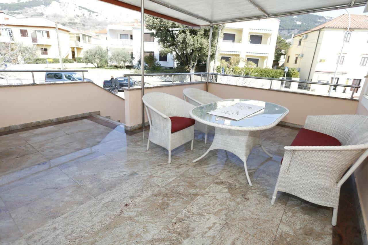 Apartment Bojan With Terrace And Sea View Башка Екстер'єр фото