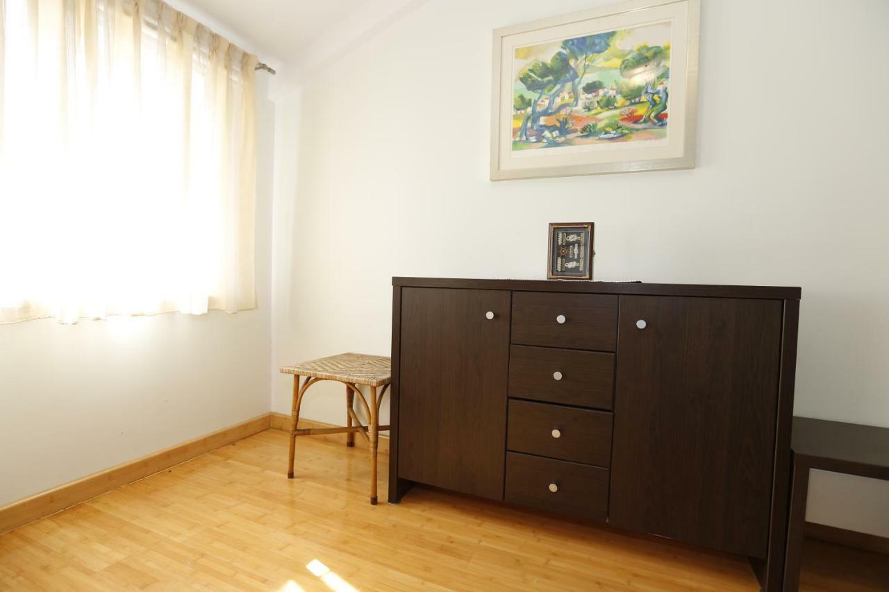 Apartment Bojan With Terrace And Sea View Башка Екстер'єр фото